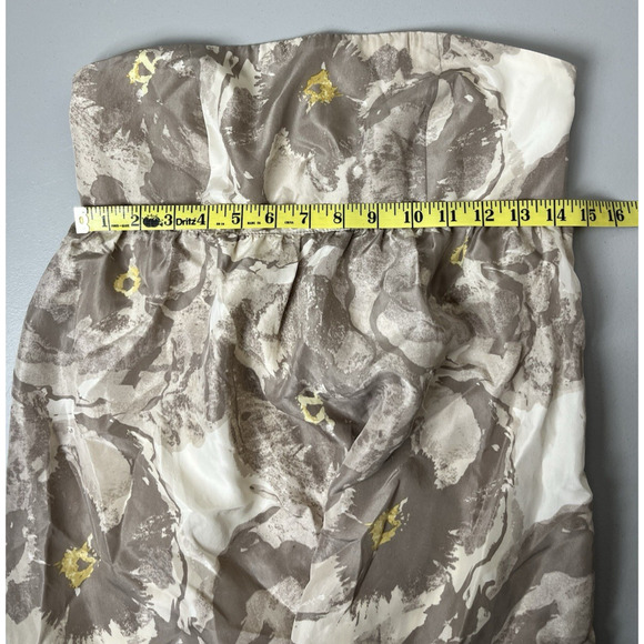 Banana Republic Strapless Silk Floral Top Size 6 A Line Babydoll Ruffle Feminine - Picture 7 of 13